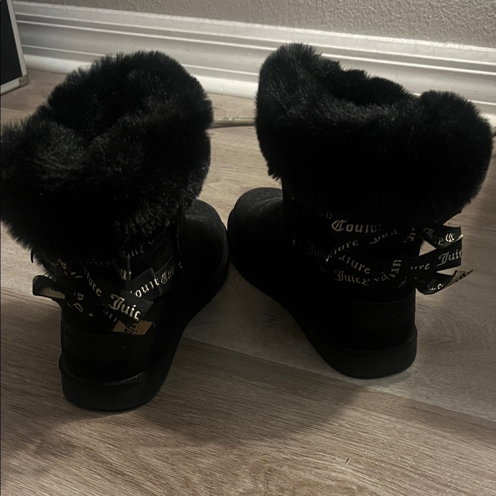 Juicy Couture Black Fur Winter Boots